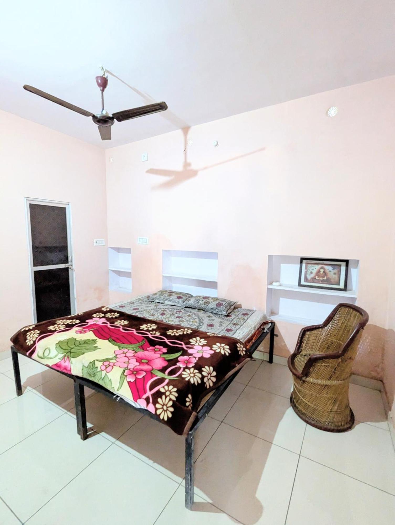 Hotel The Pushkar Flower Номер фото